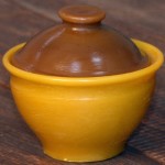 Beeswax Bowl with Propolis Lid